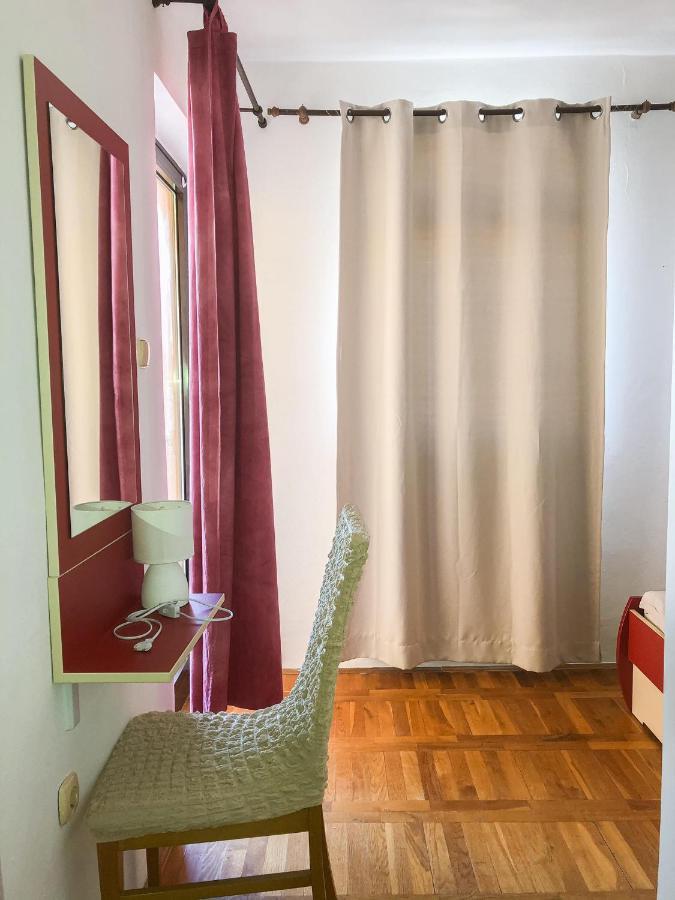 Apartments Damir 2838 Lopar Exterior photo